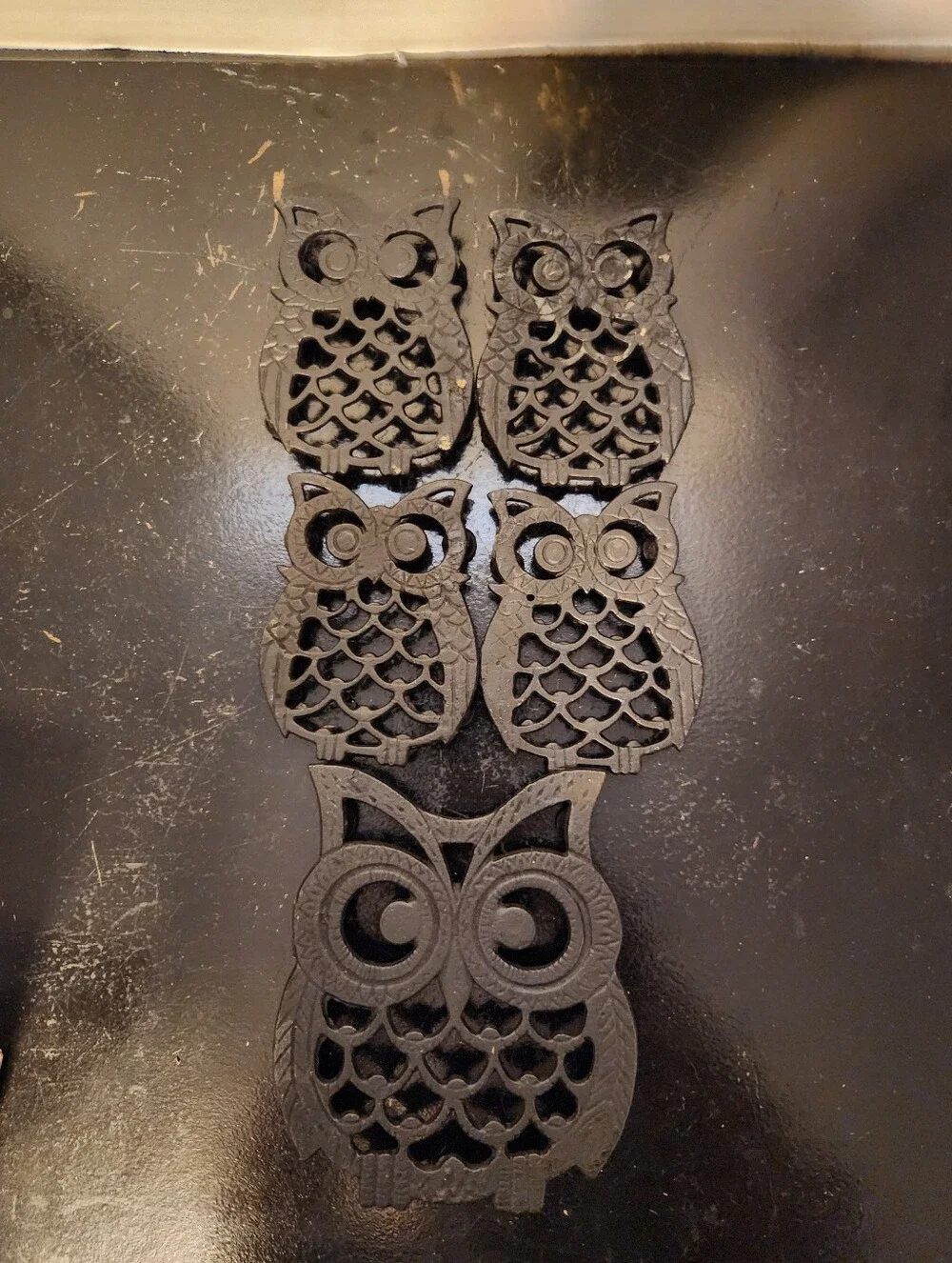 Owl Shape Cast Iron Black Finish Trivet Set 5-Piece Animal Theme
